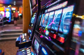 Kumpulan slot online terpopuler dengan tema beragam tersedia di badak5000